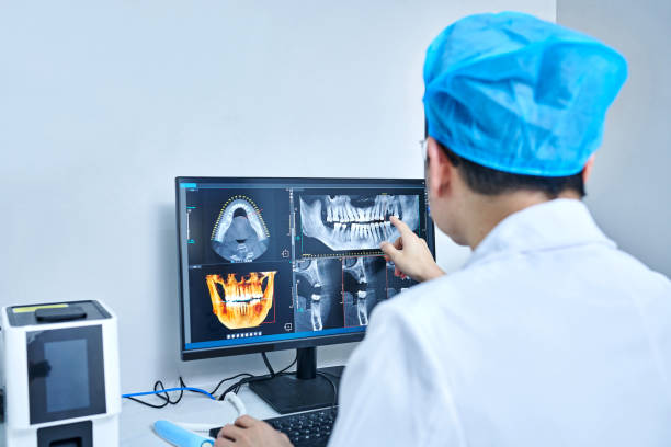 Best Emergency Dentist for Knocked-Out Tooth in Hartford, IL